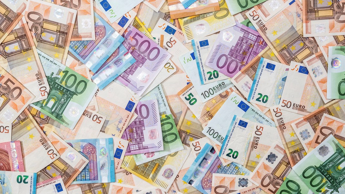 Whats up with IPOs, Starlink, green networks 1 euros money use this one 17382